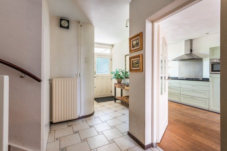Hoekwoning te koop: Hazelaarstraat 14, Vianen