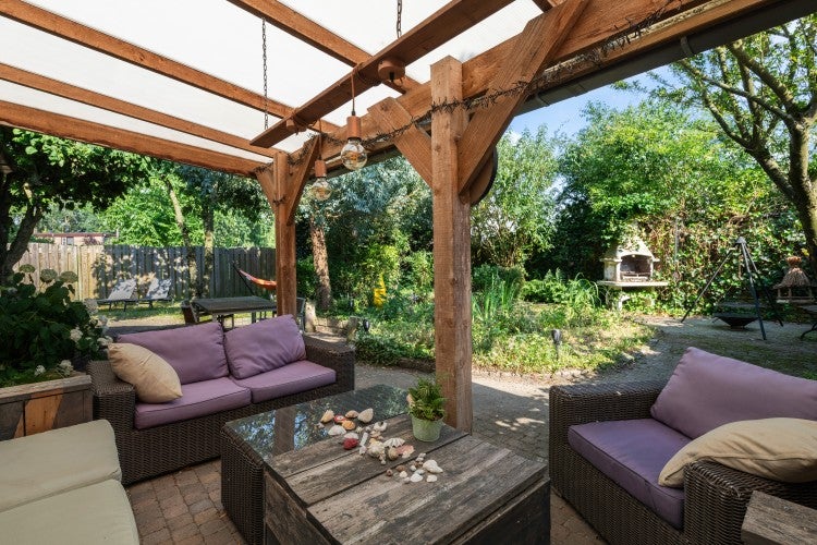 Hoekwoning te koop: Hazelaarstraat 14, Vianen