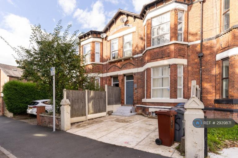 House Parsonage Road in Manchester