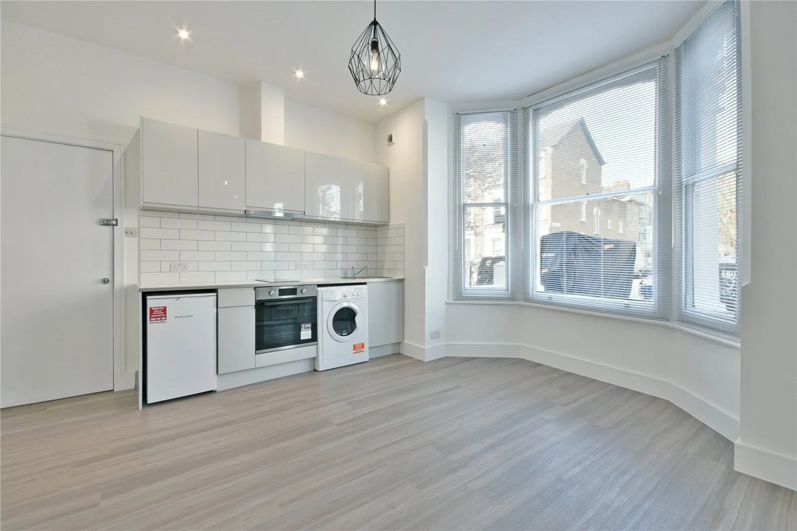 Flat Buckley Road in Greater London