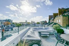 Flat Prince of Wales Terrace in Greater London