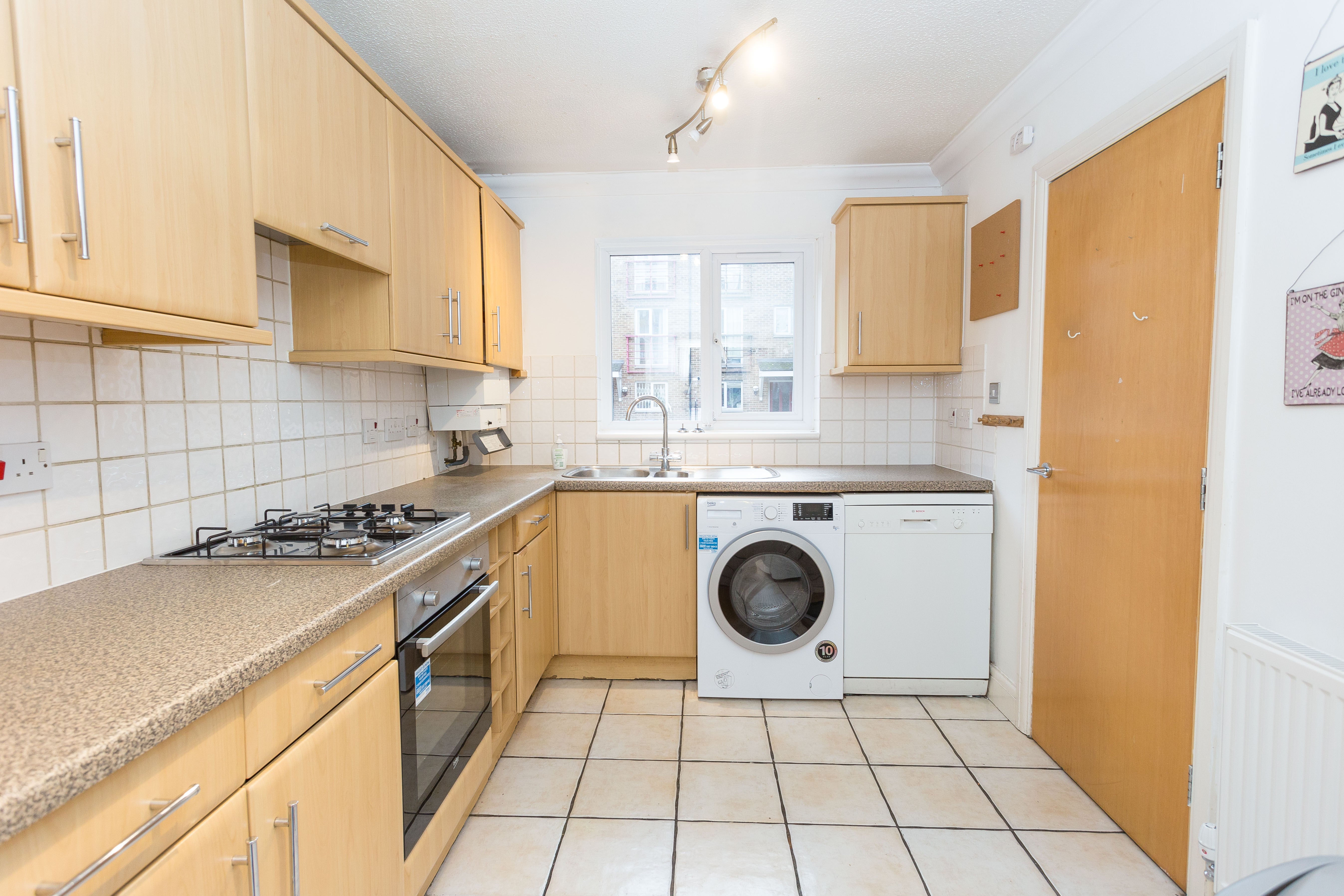 House Plough Way in Greater London