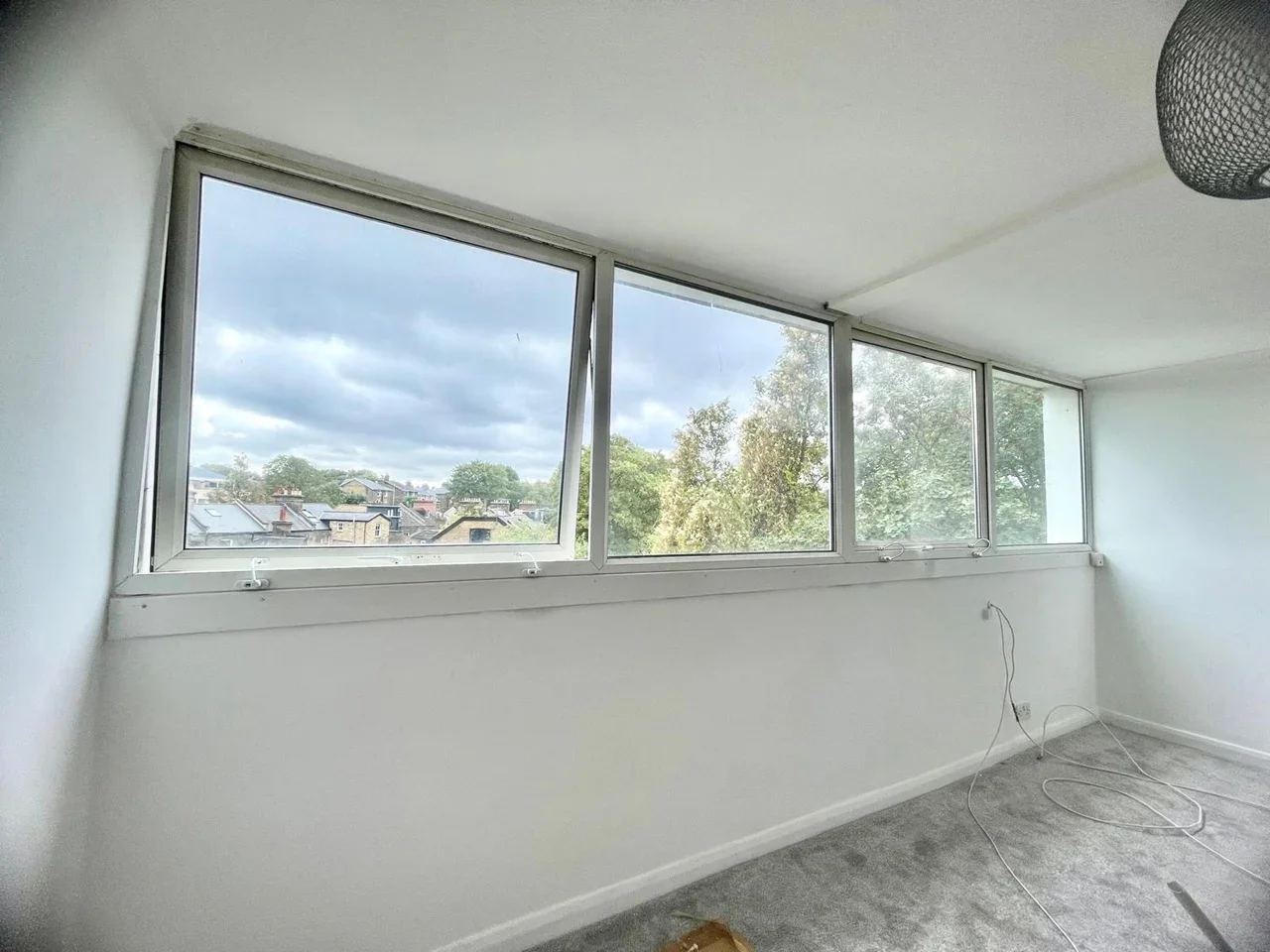 Flat Eastdown Park in Greater London