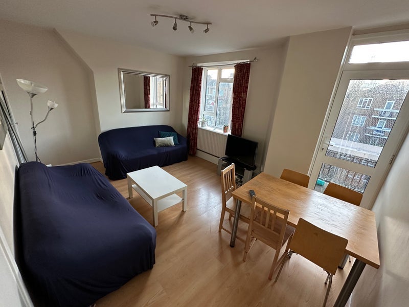 Flat Tyers Terrace in Greater London