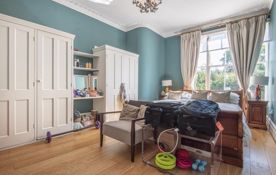 Flat Marlborough Road in Greater London