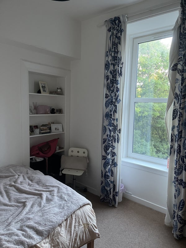 Room Dalry Road in City of Edinburgh