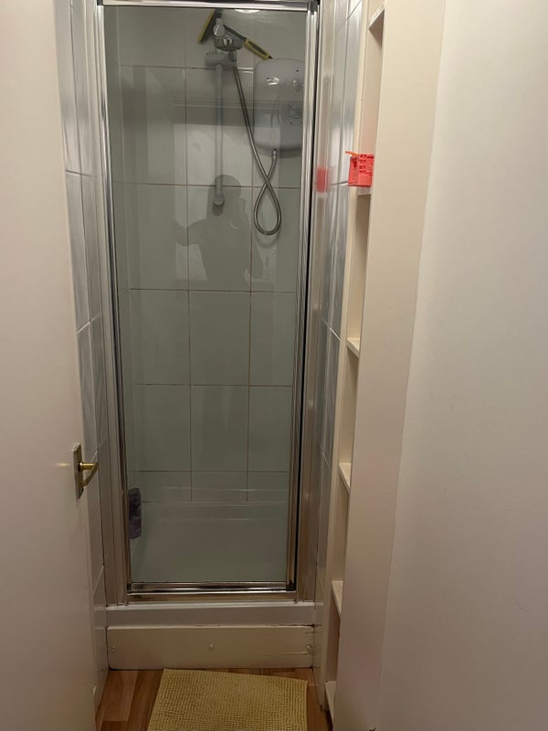 Room Dalry Road in City of Edinburgh