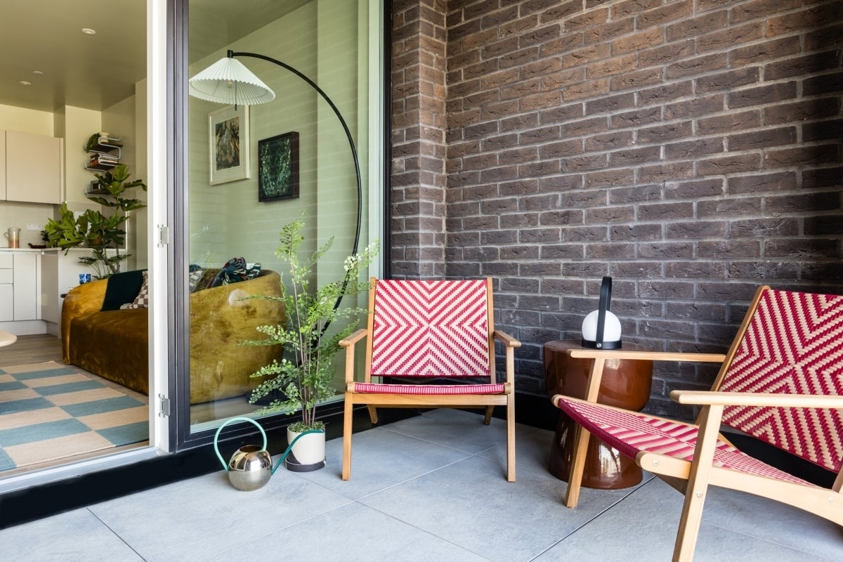 Flat Clayton Road in Greater London