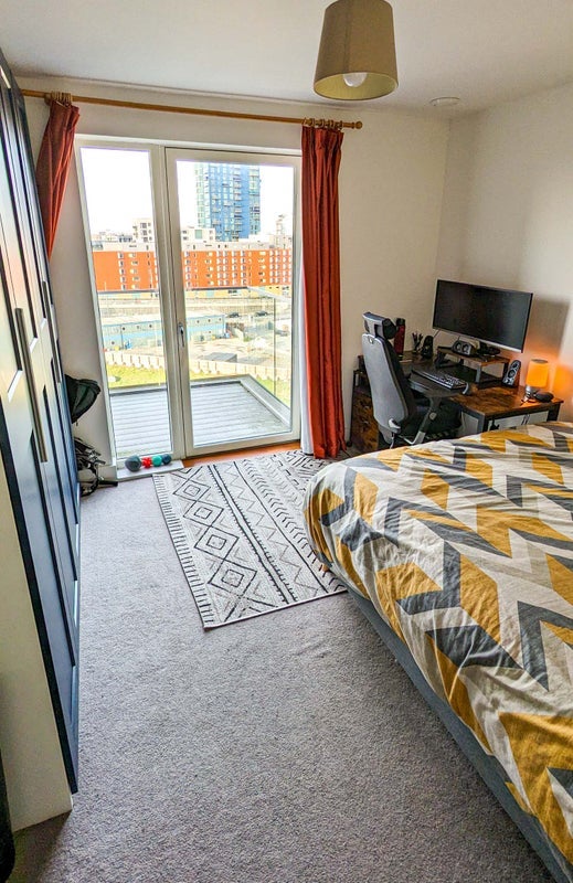 Room Anderson Square in Greater London