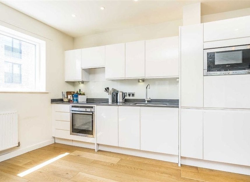 Flat Branch Place in Greater London