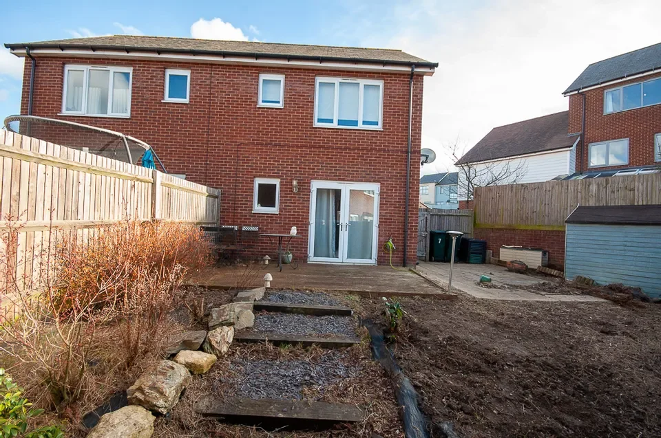House Tourtel Yard in Gravesham