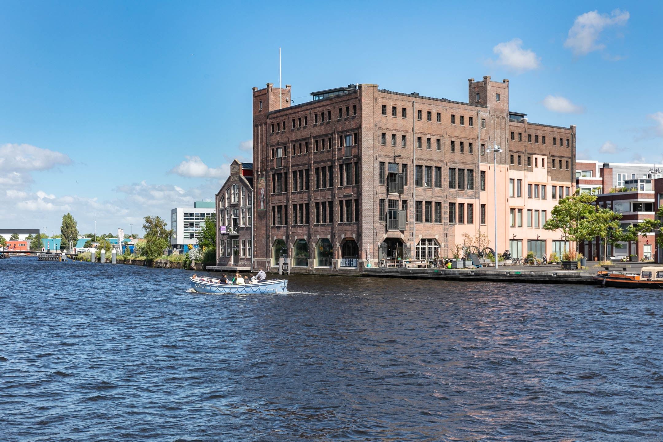 Appartement Max Euweplein in Haarlem
