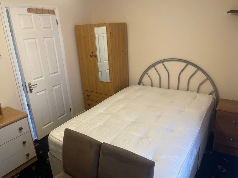 Room Harrisons in Uttlesford