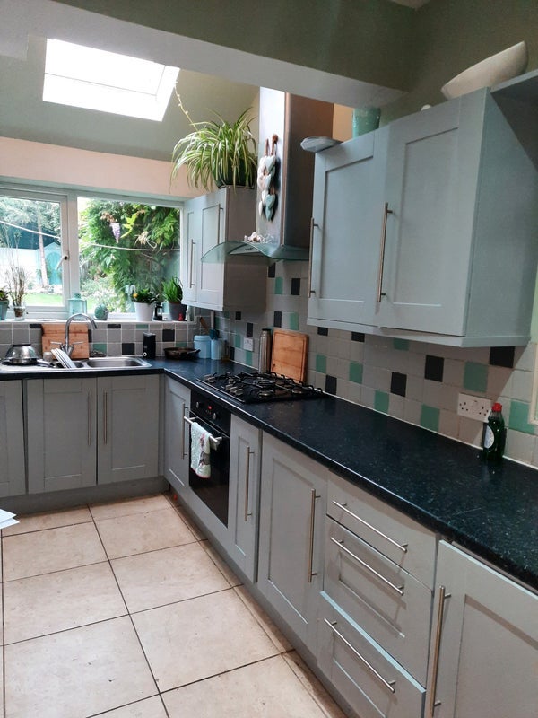 Room Forest Road in Charnwood
