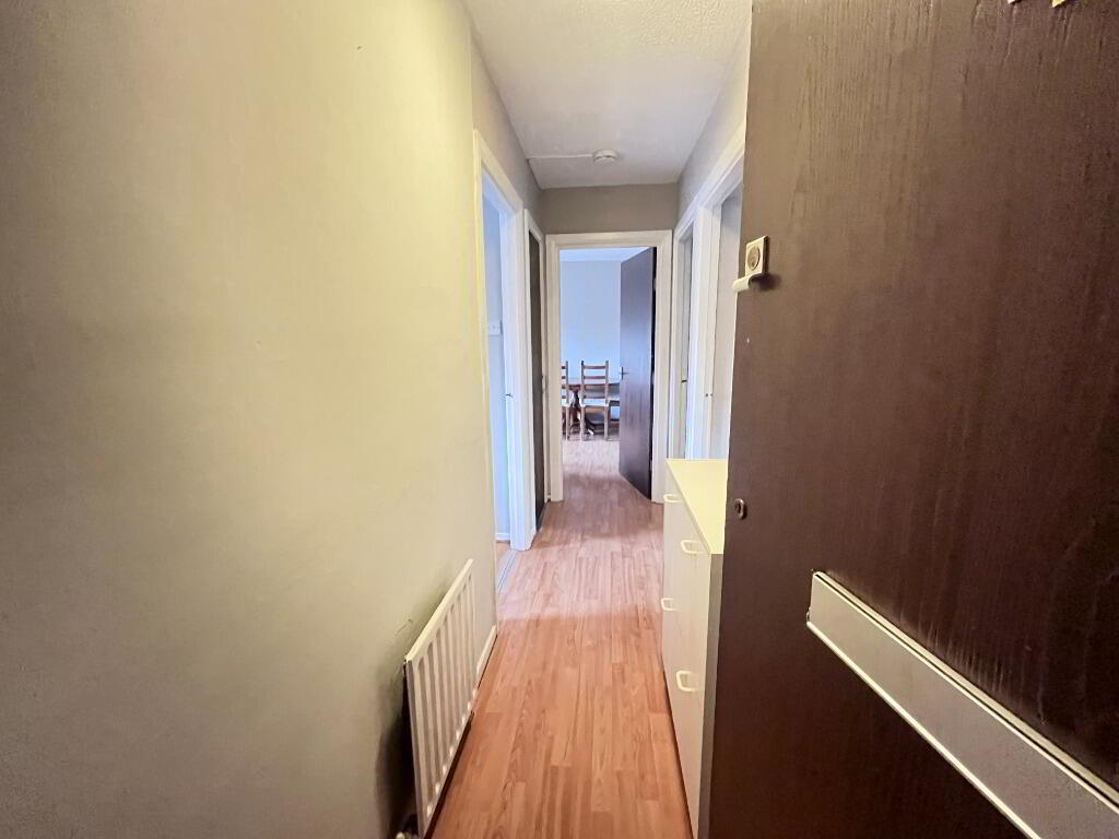 Flat New Mart Road in City of Edinburgh