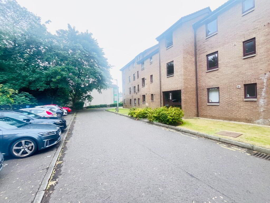 Flat New Mart Road in City of Edinburgh