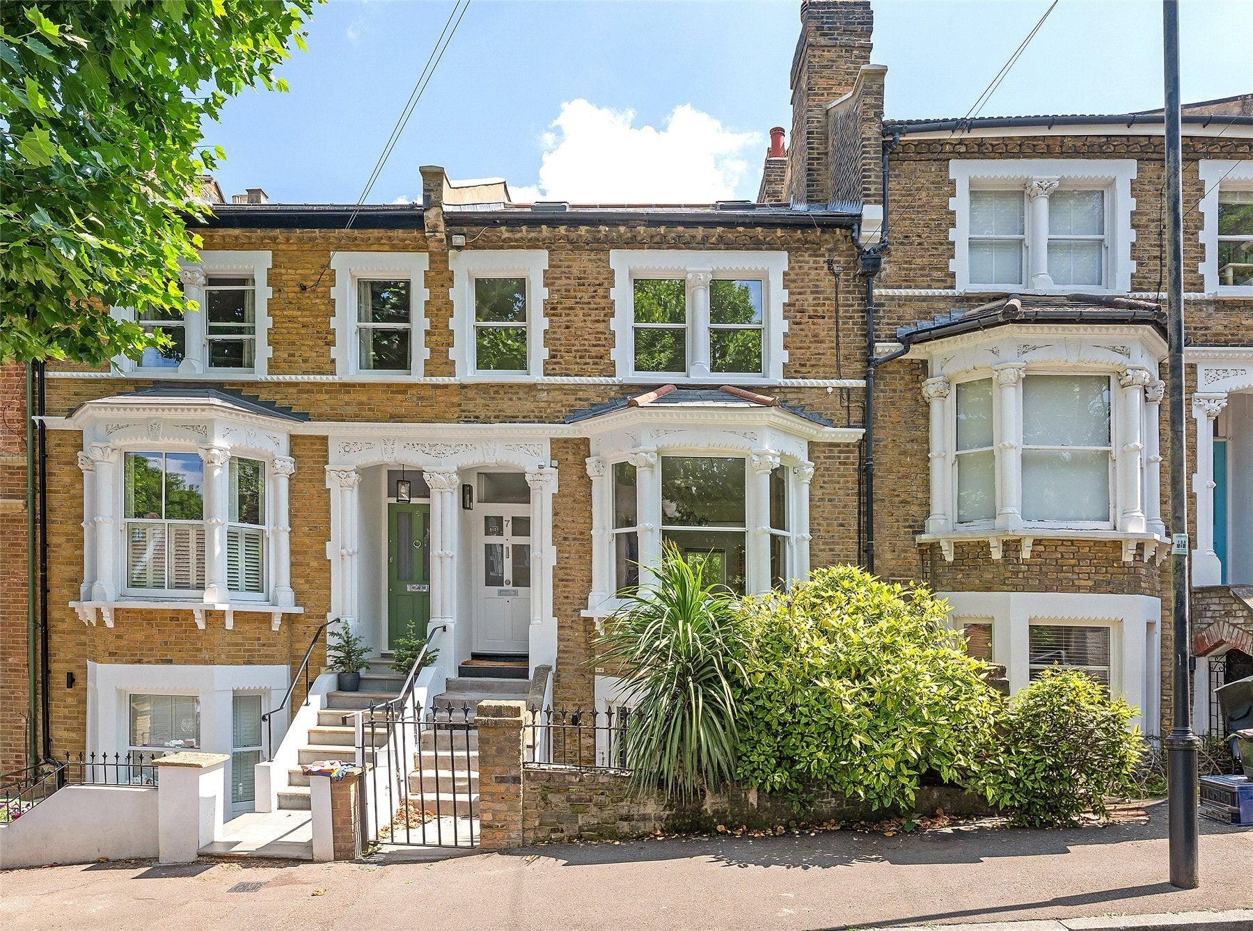 House Becondale Road in Greater London