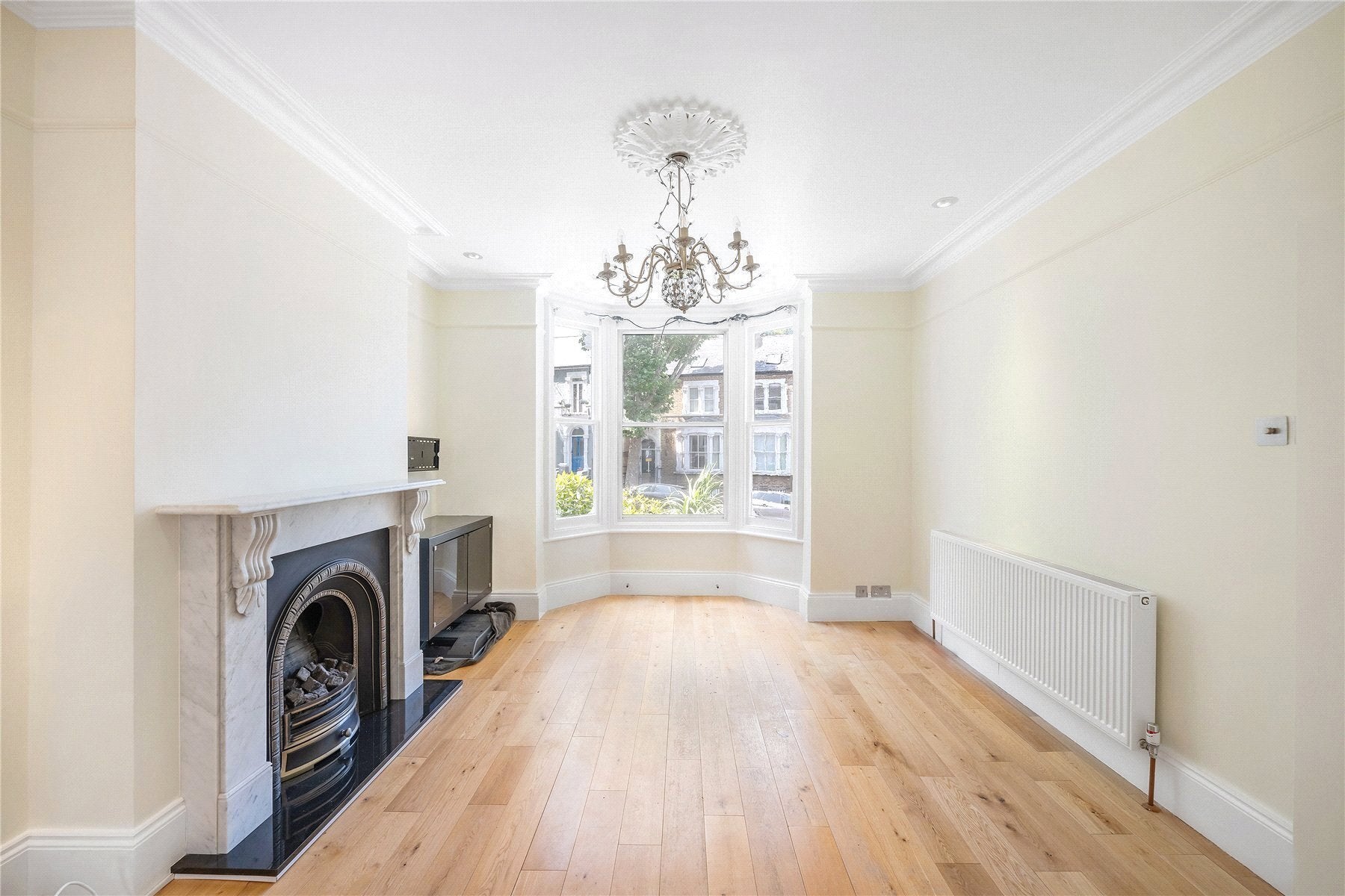 House Becondale Road in Greater London