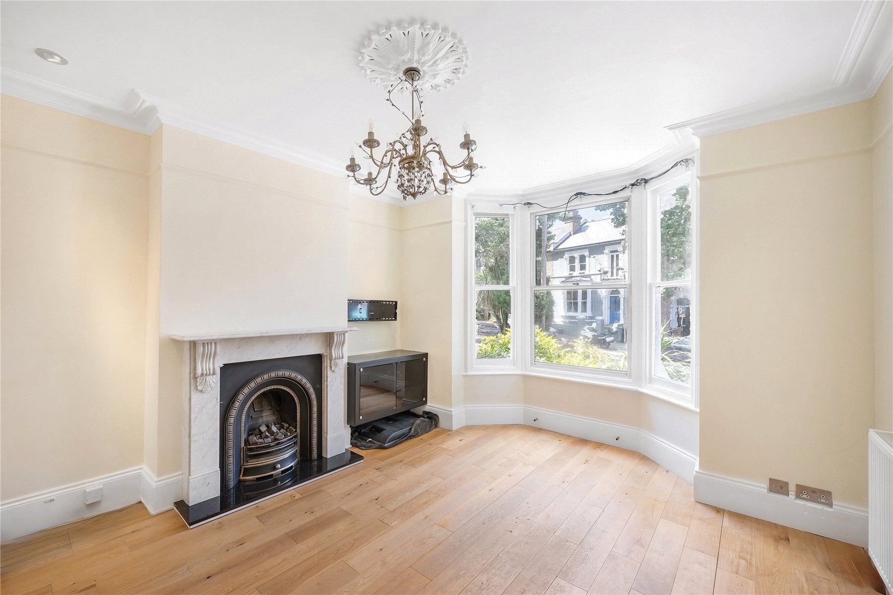 House Becondale Road in Greater London