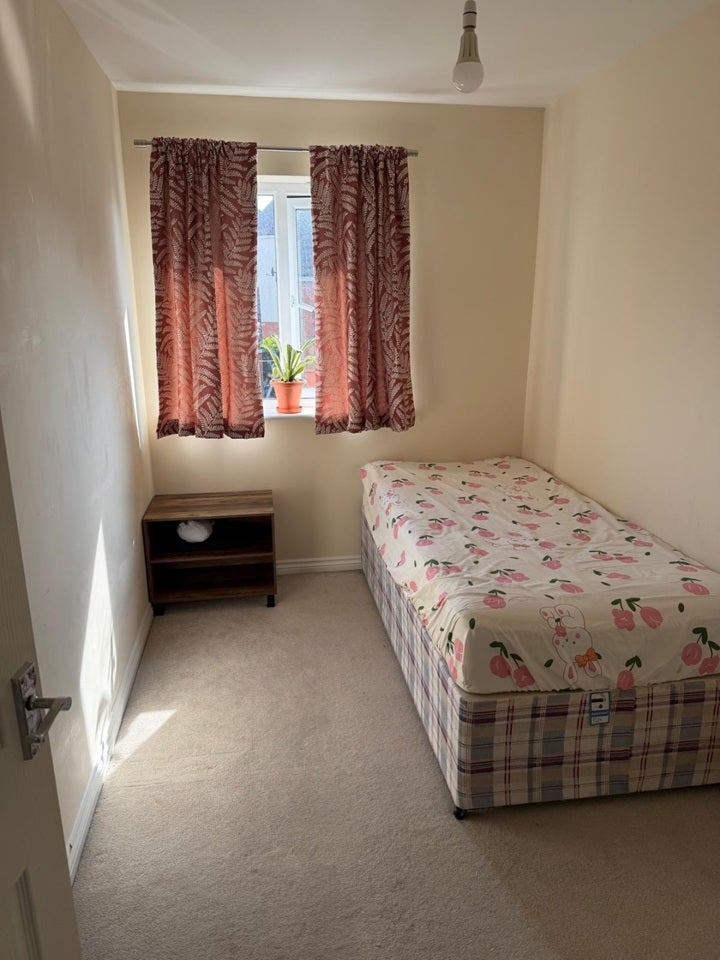 Room Forester Close in Bridgwater