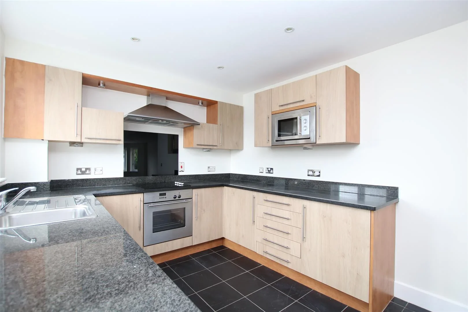 Flat Park Lane in Horsham