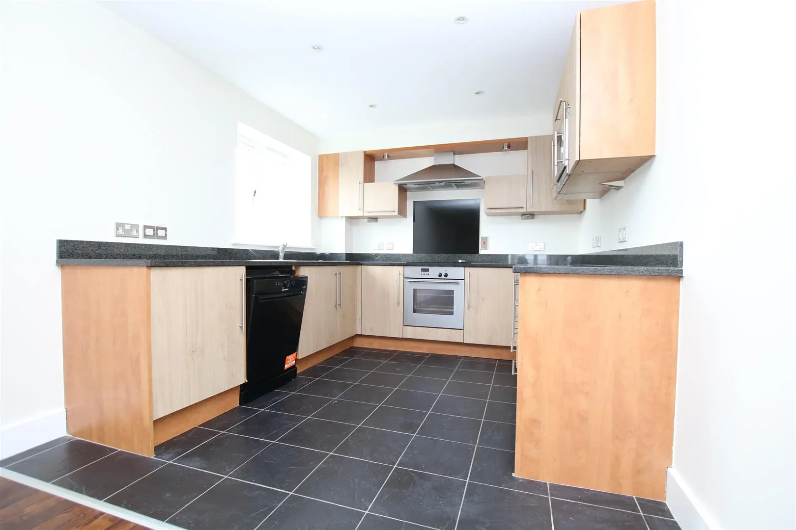 Flat Park Lane in Horsham