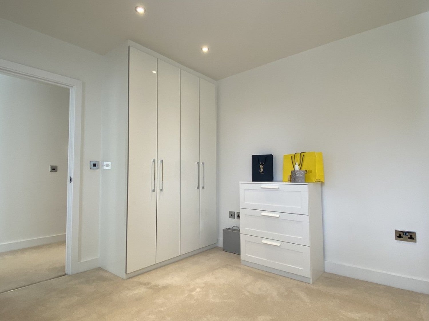 Flat Parkstone Road in Poole