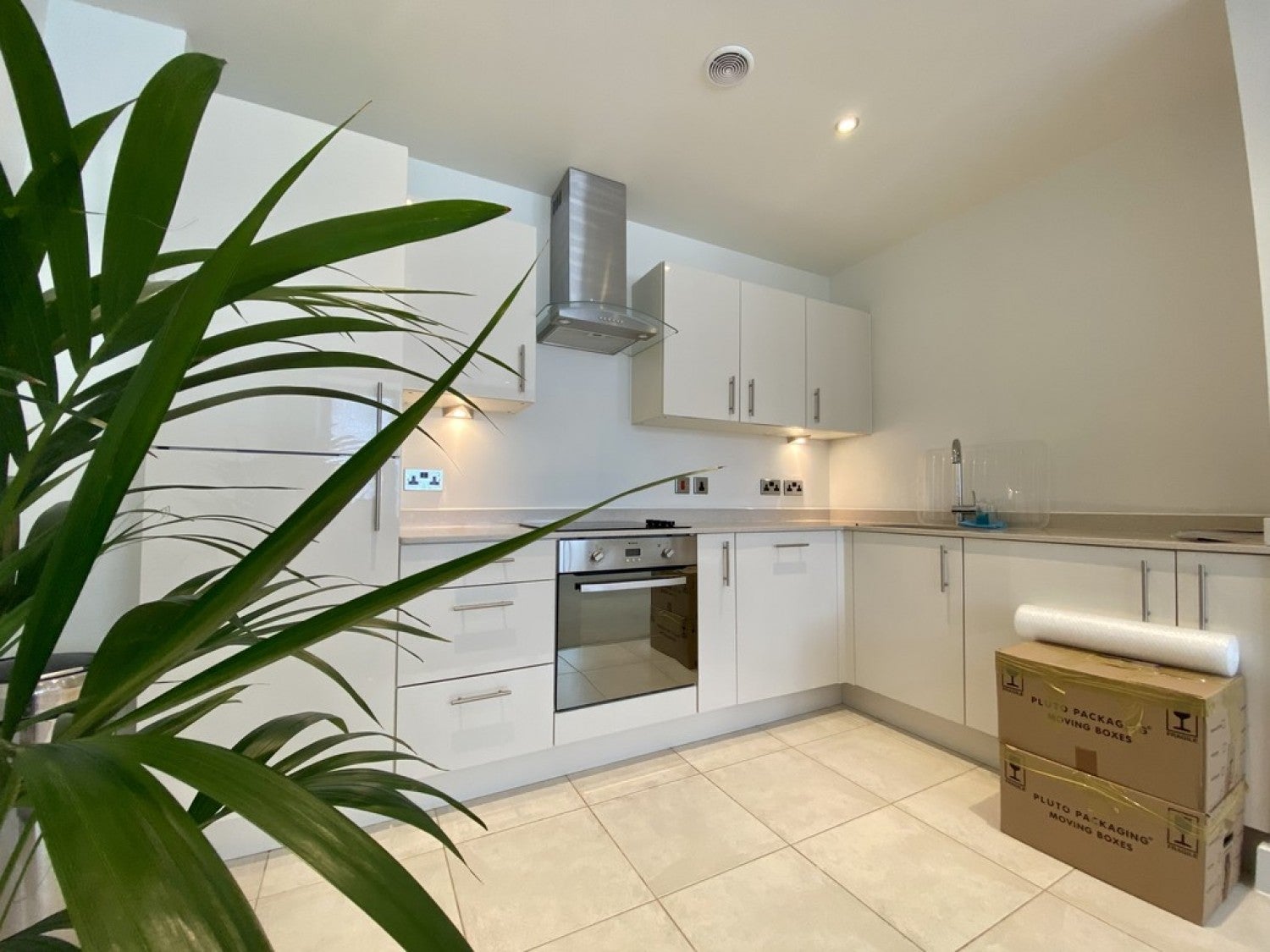 Flat Parkstone Road in Poole