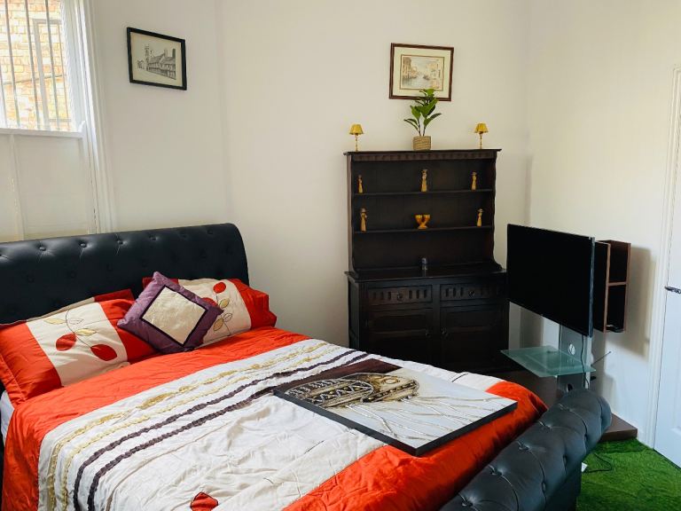 Flat Crossfield Road in Clacton-on-Sea
