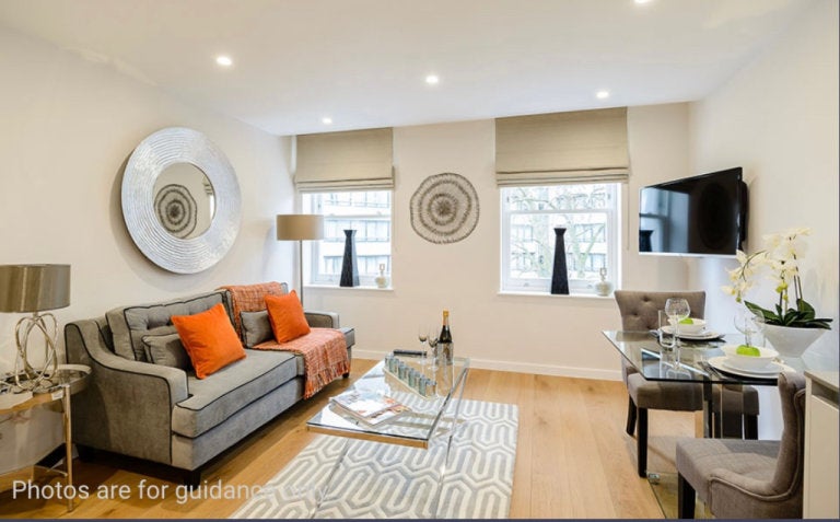Flat Ashburn Gardens in Greater London