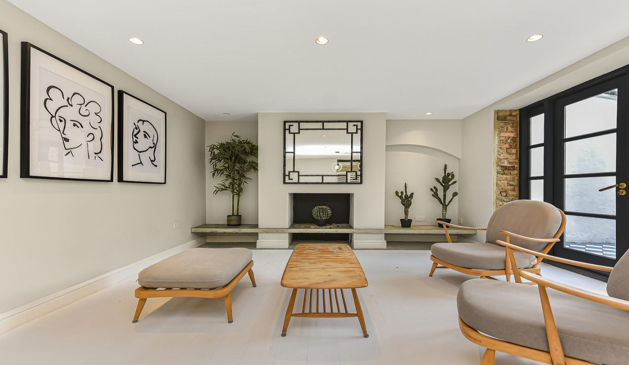 Flat Mornington Crescent in Greater London