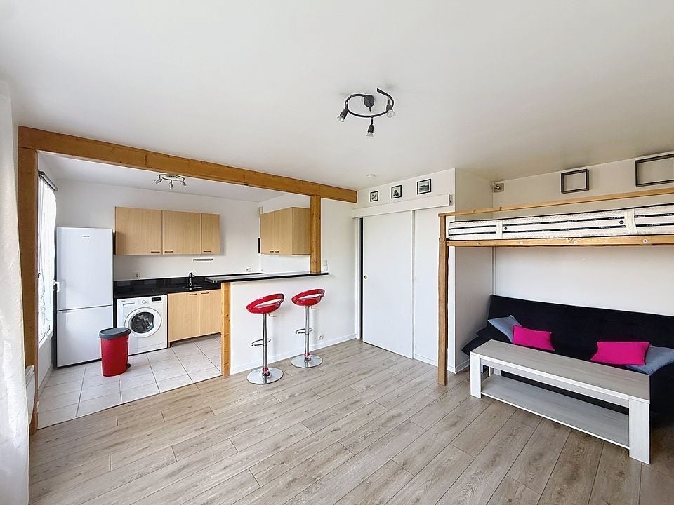 Flat Rue du Général de Gaulle in La Queue-en-Brie