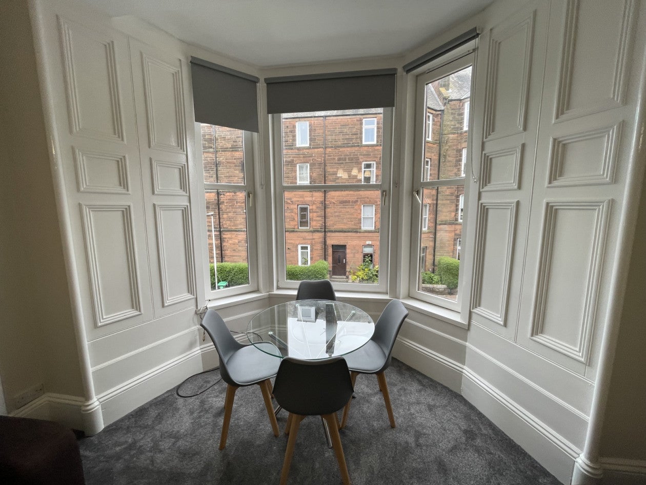 Room Bellefield Avenue in Dundee