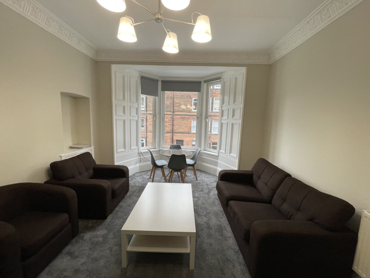 Room Bellefield Avenue in Dundee