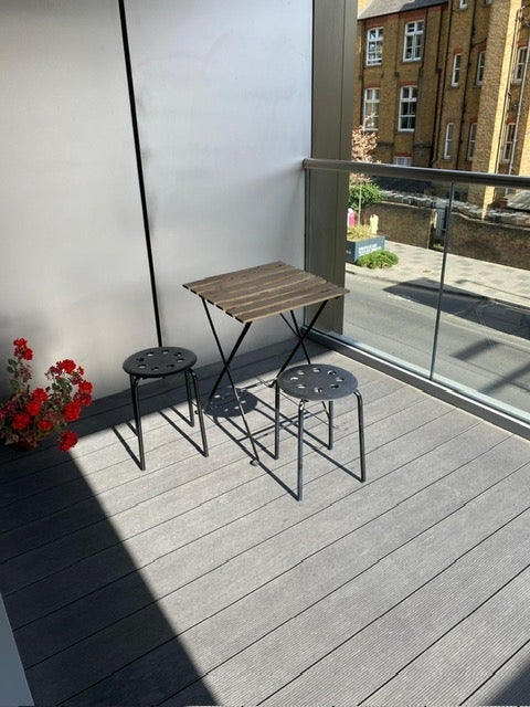 Room Palmer Road in Greater London