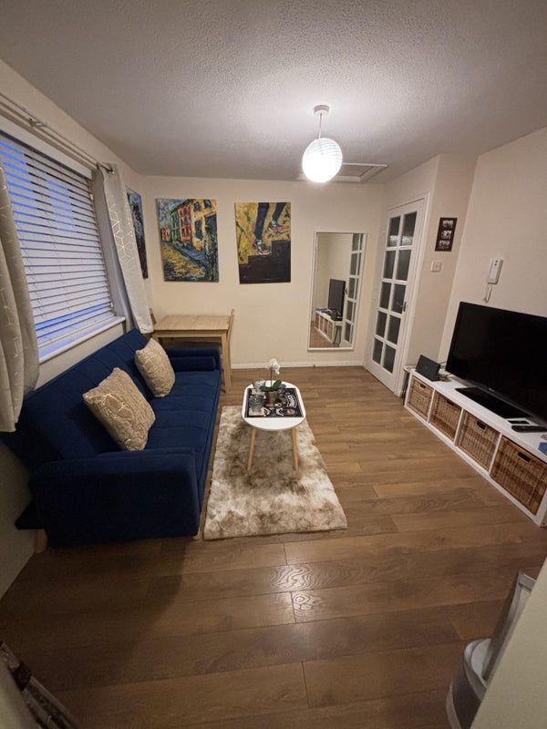 Flat Mornington Road in Greater London