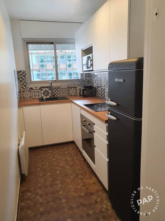 Flat Place du Général Kœnig in Paris