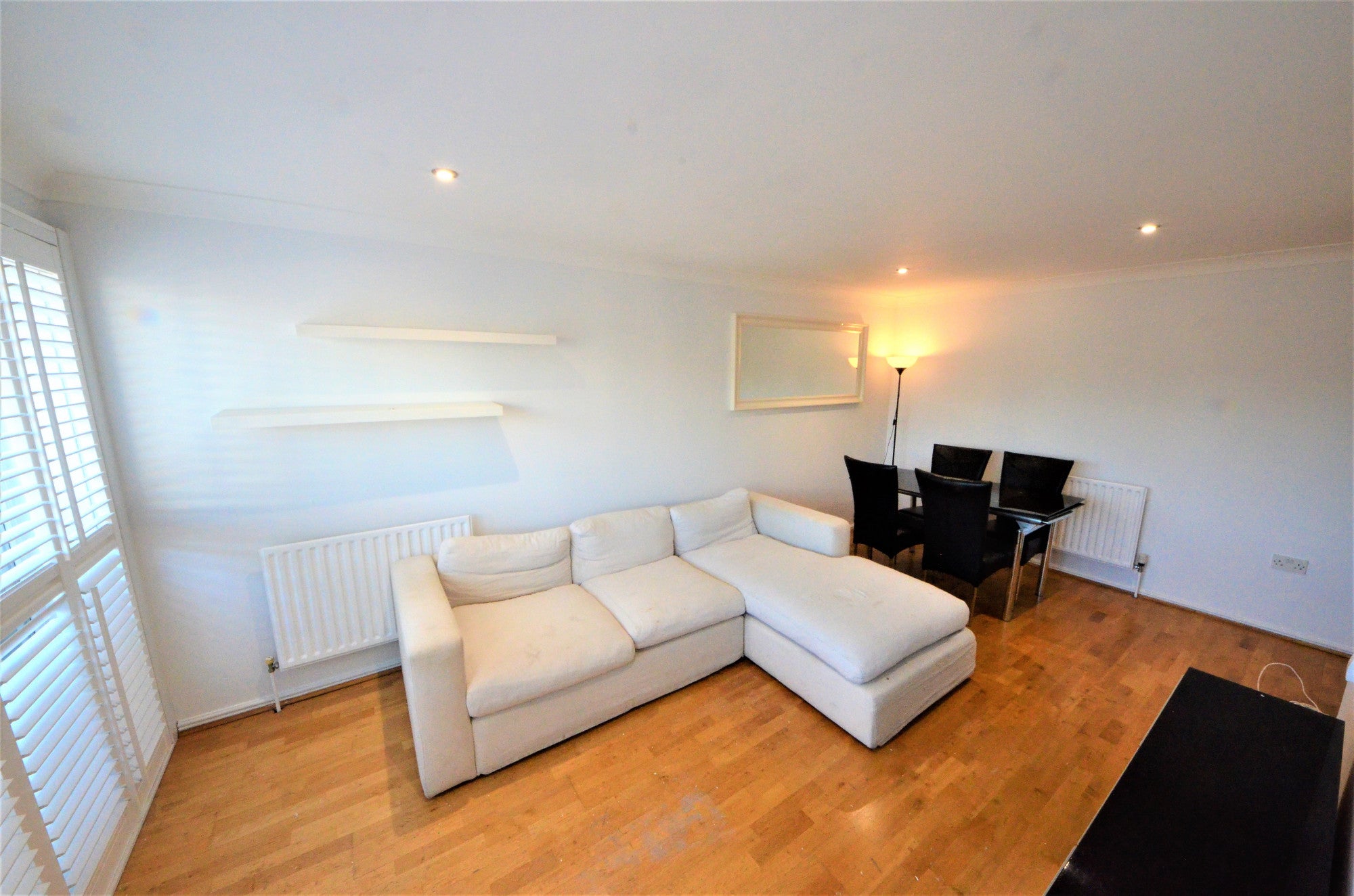 Flat New North Road in Greater London