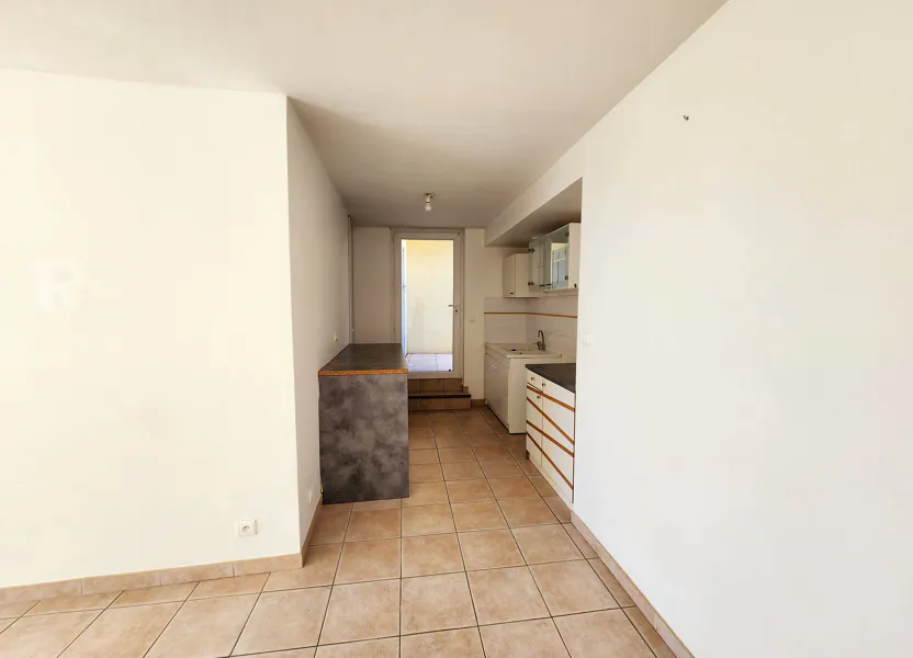 Flat Route de Signargues in Domazan