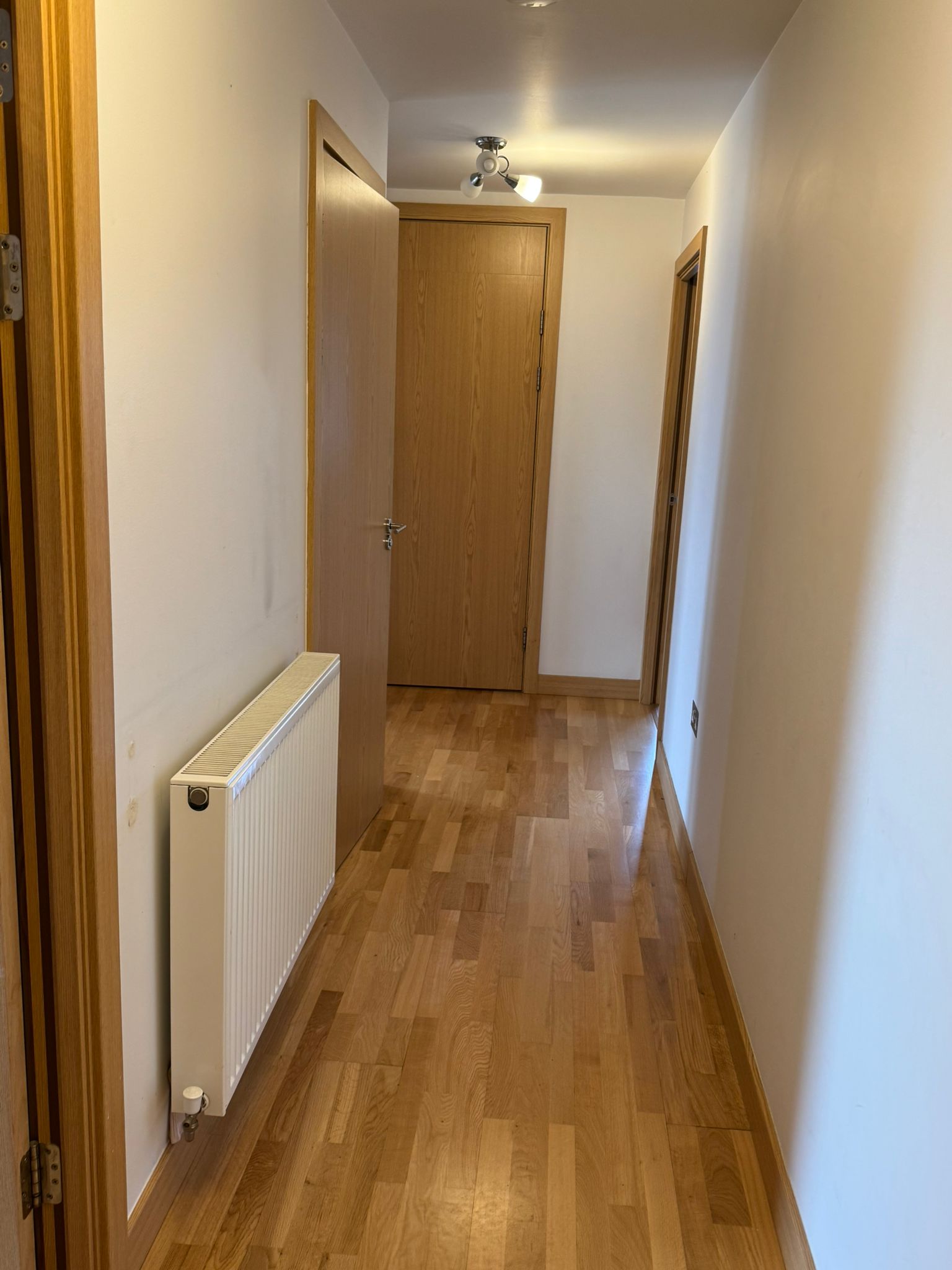Flat Saxton Close in Grays