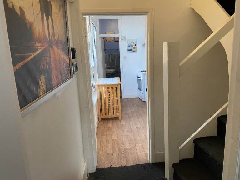 Room Chepstow Road in City of Westminster
