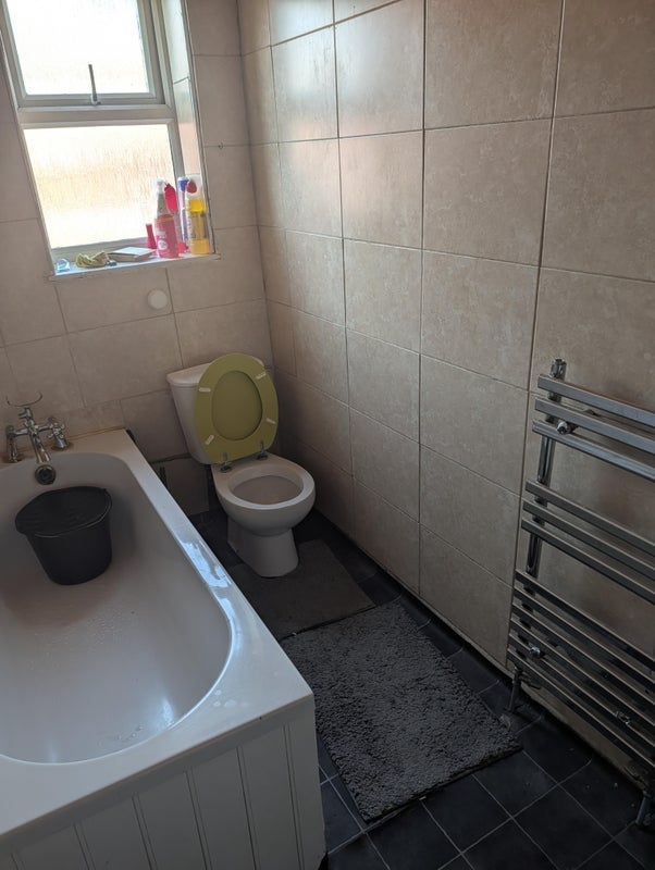 Room Waterloo Street in Chadderton