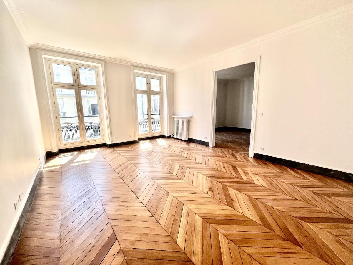 Appartement Avenue des Champs-Élysées à Paris