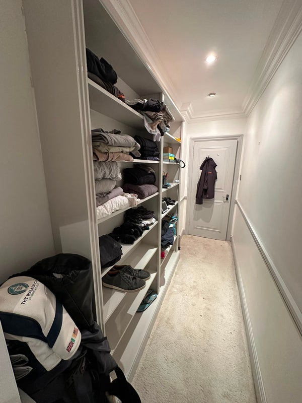Room Lancaster Gate in City of Westminster