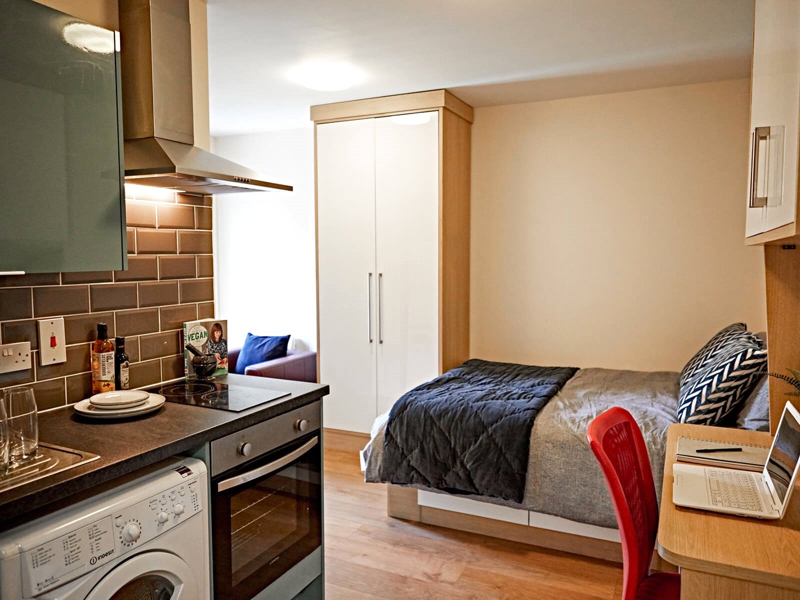 Flat Lofthouse Place in Leeds