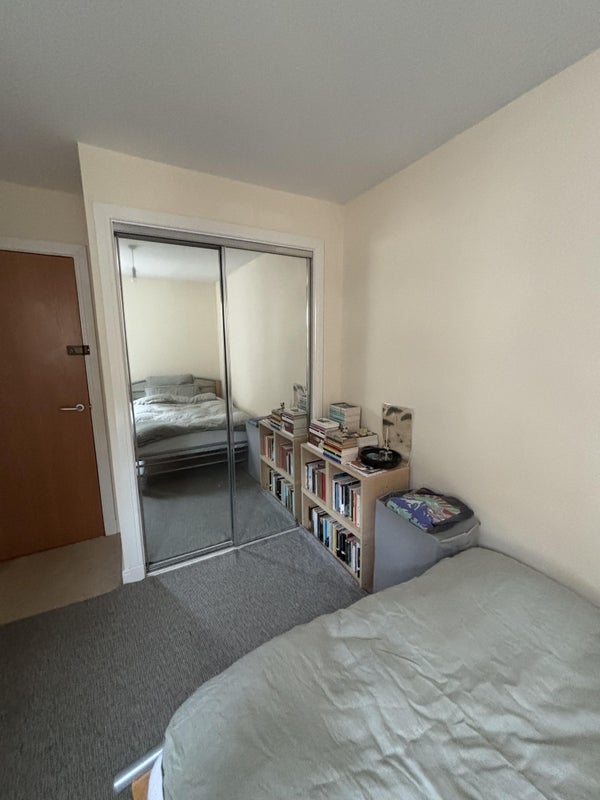Room Trafalgar Lane in City of Edinburgh