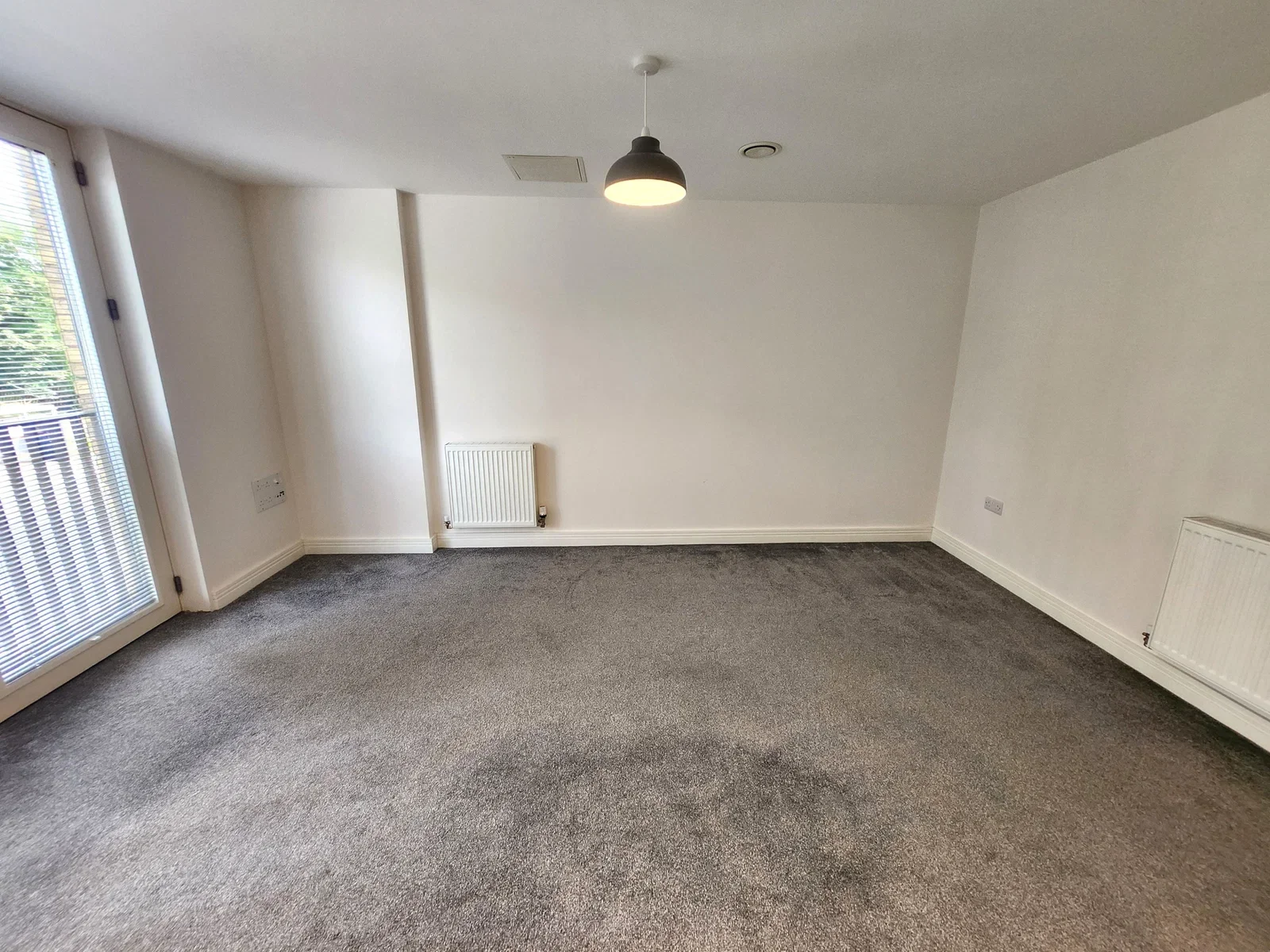 Flat Laurel Lane in Halesowen