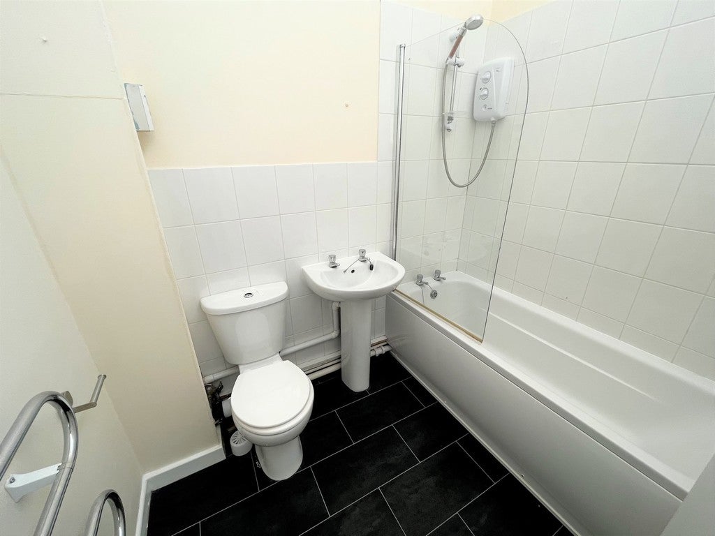 Flat Stour Lodge in Preston