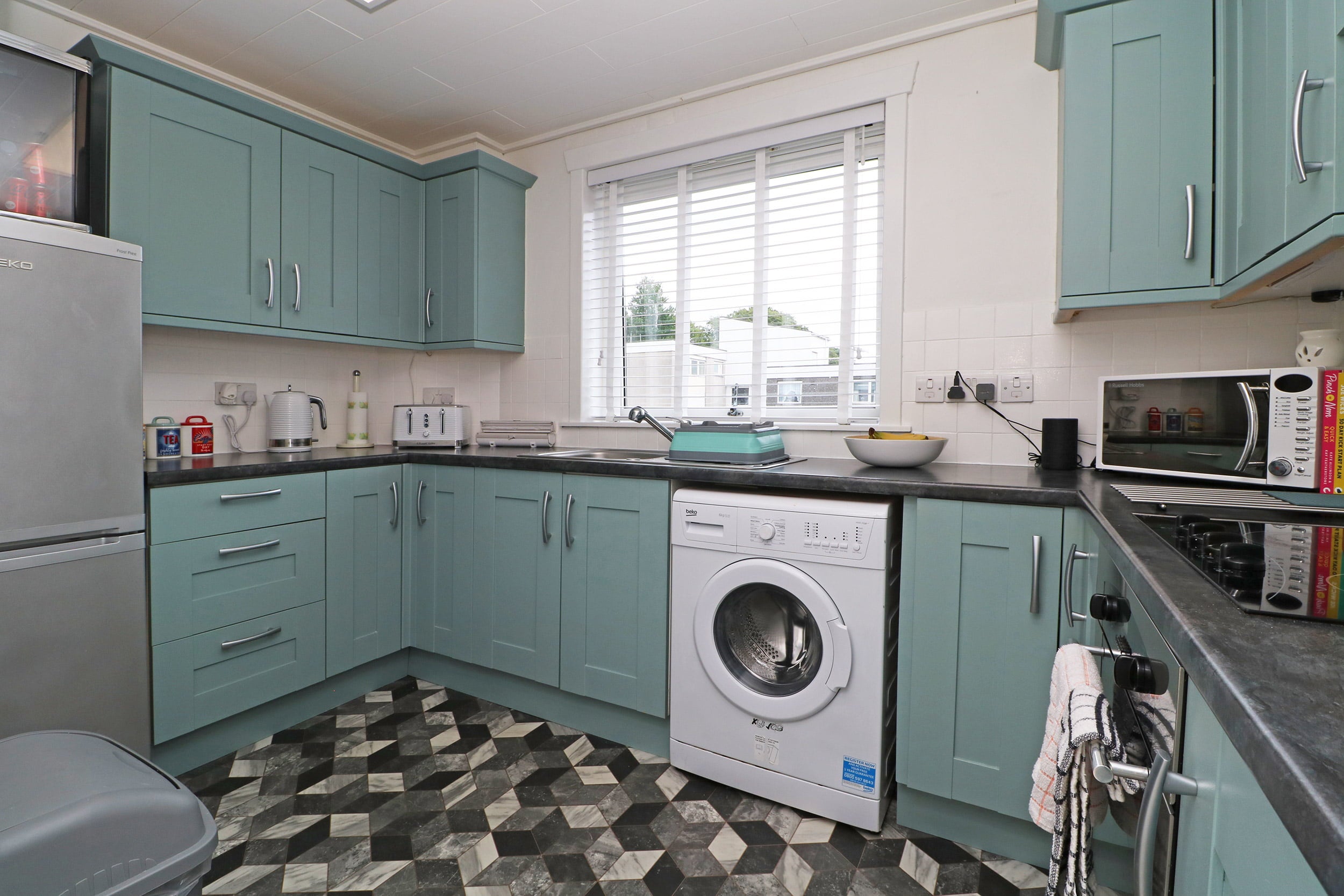 Flat Gardyne Place in Dundee