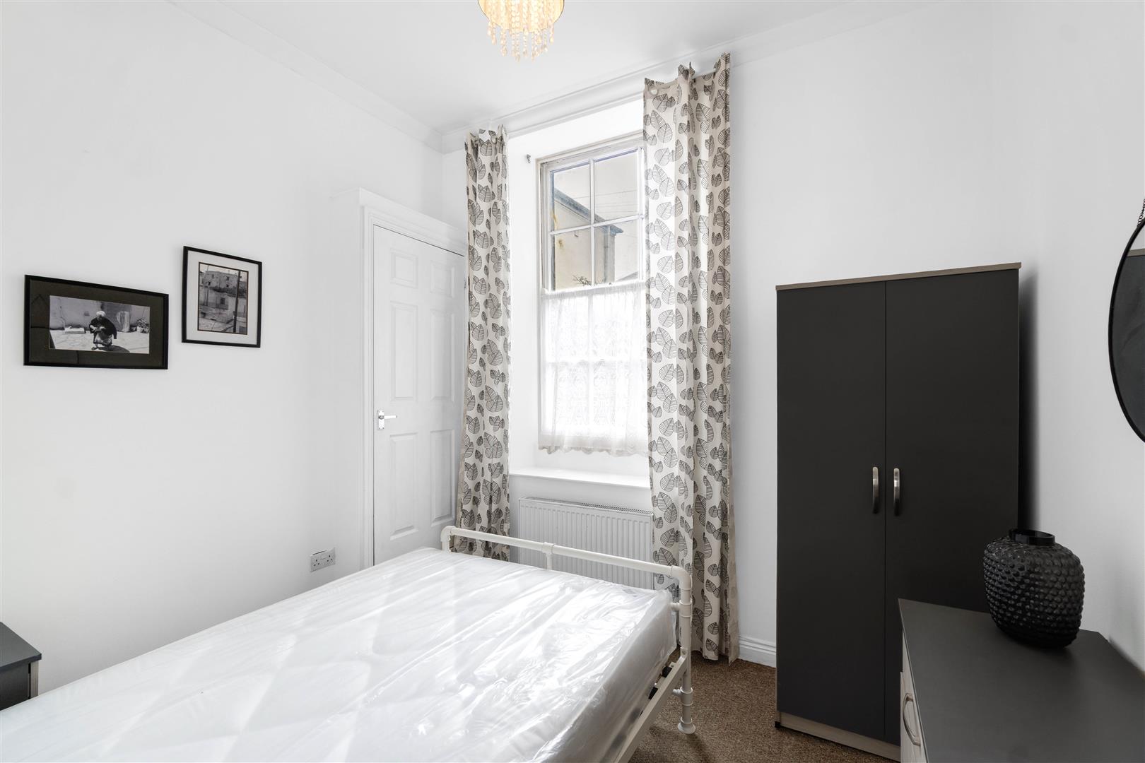 Flat Anstis Street in Plymouth